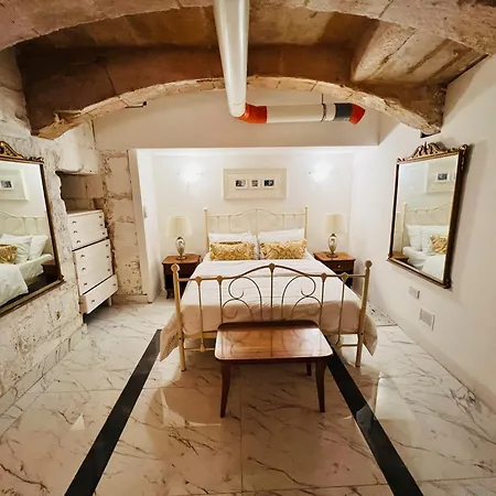 Apartmán Cozy Charming Townhouse Prime Area *