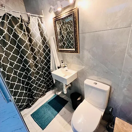 Cozy Charming Townhouse Prime Area Apartment Valletta